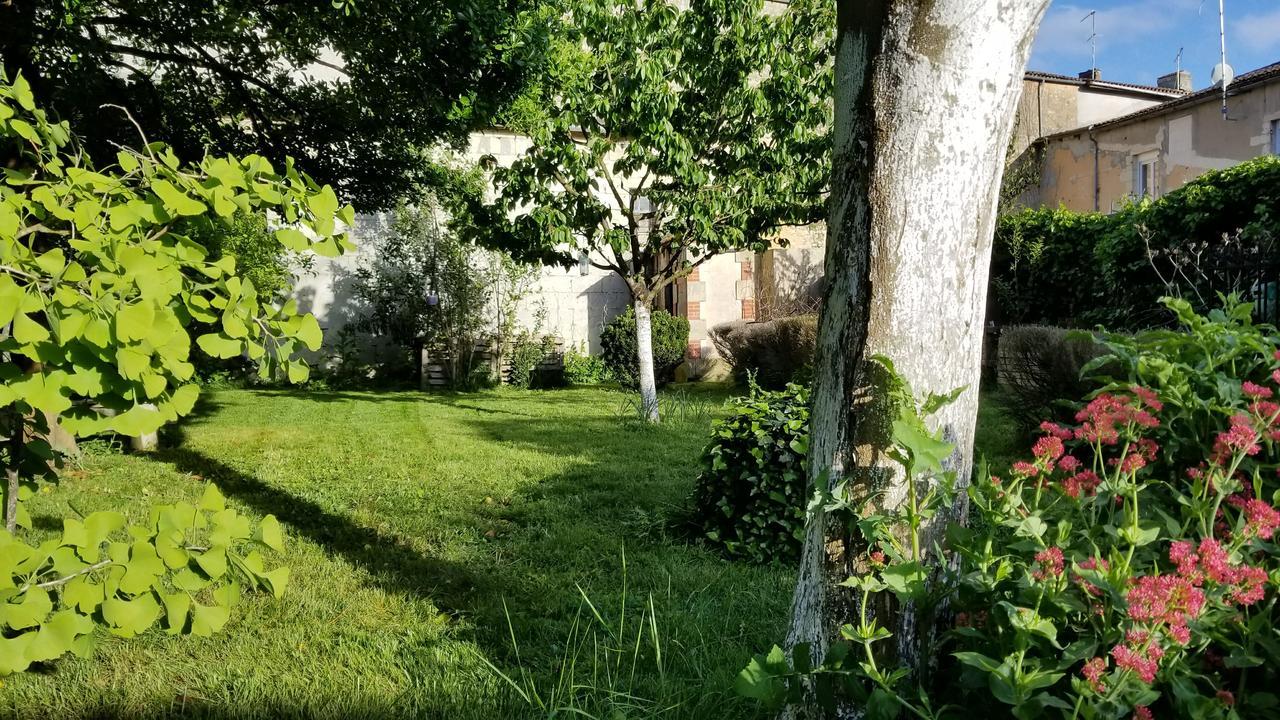 La Maison Blanche Бле Екстериор снимка